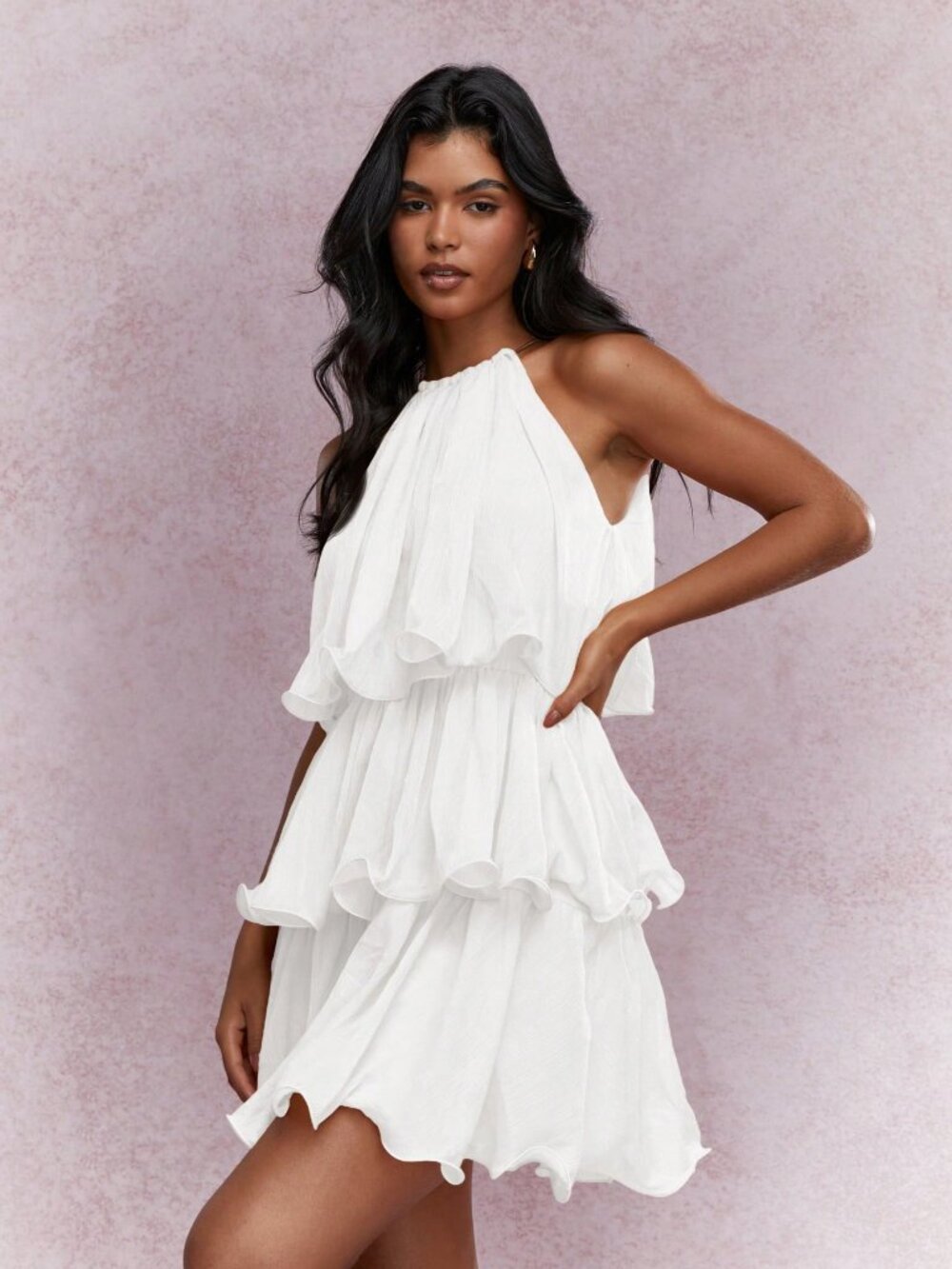 MISSGUIDED Elegant Tiered Ruffle Sleeveless Mini Dresses